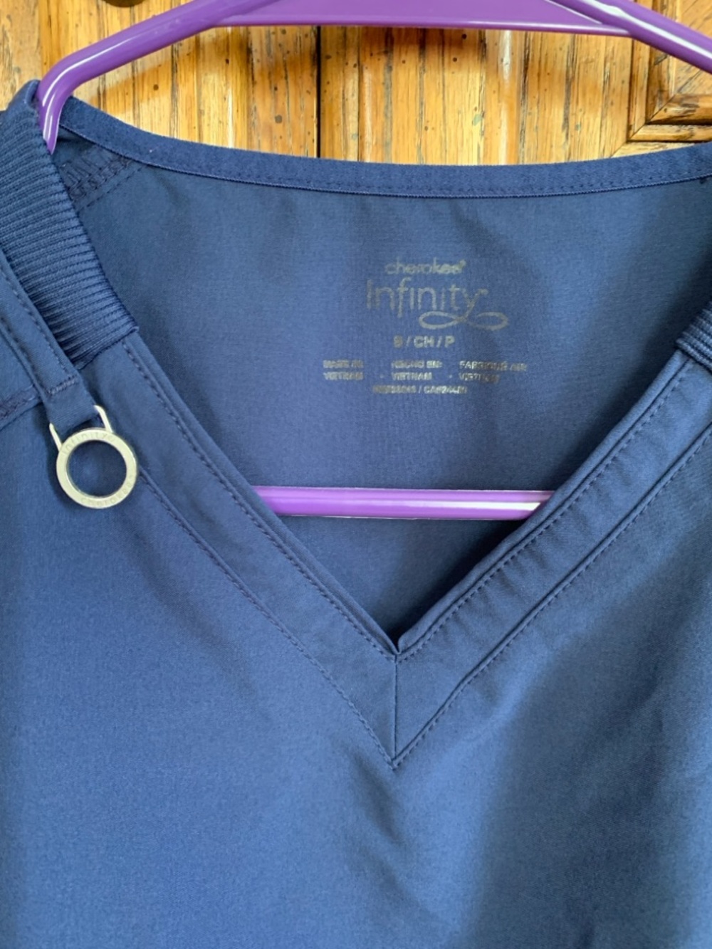 Cherokee Infinity Navy Scrub Top - Picture 2 of 3